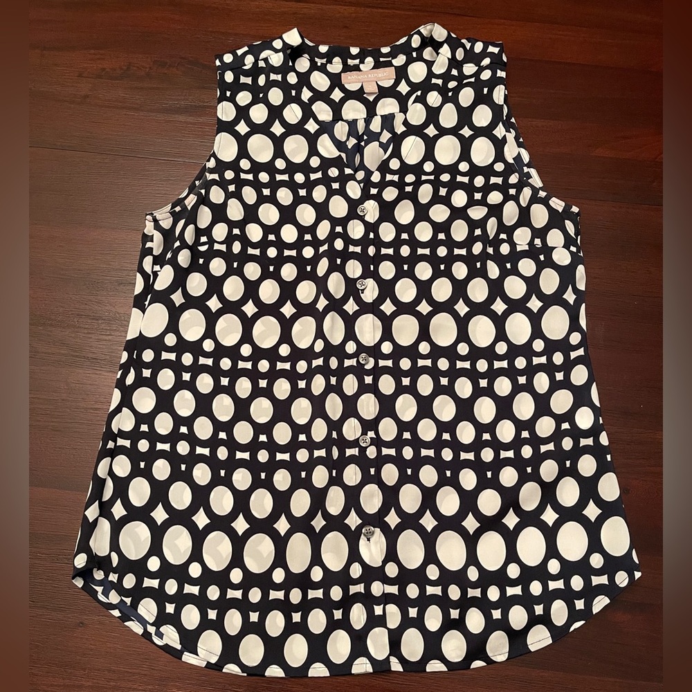 Banana Republic Sleeveless Top